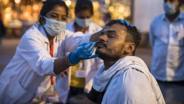 India registers declining trends in number of active COVID cases