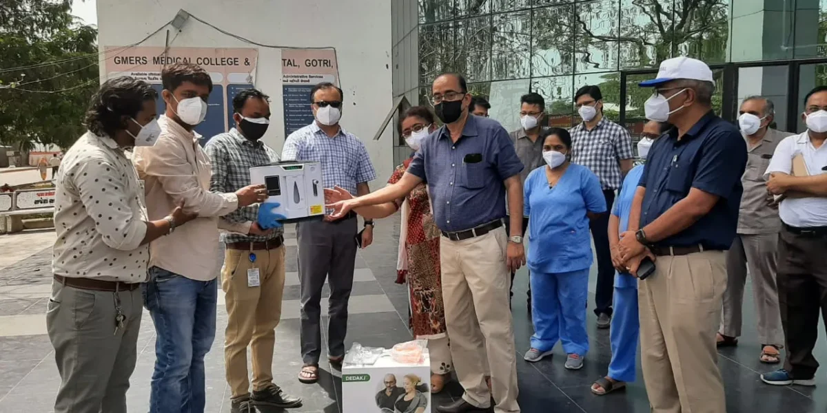 Donations of Oxy Concentrator by Zydus to covid hospitals in Vadodara