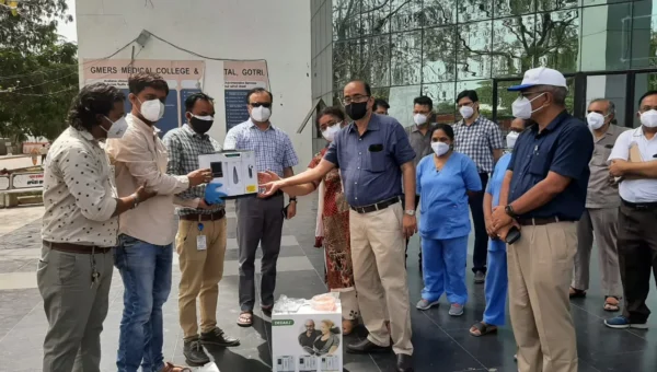 Donations of Oxy Concentrator by Zydus to covid hospitals in Vadodara