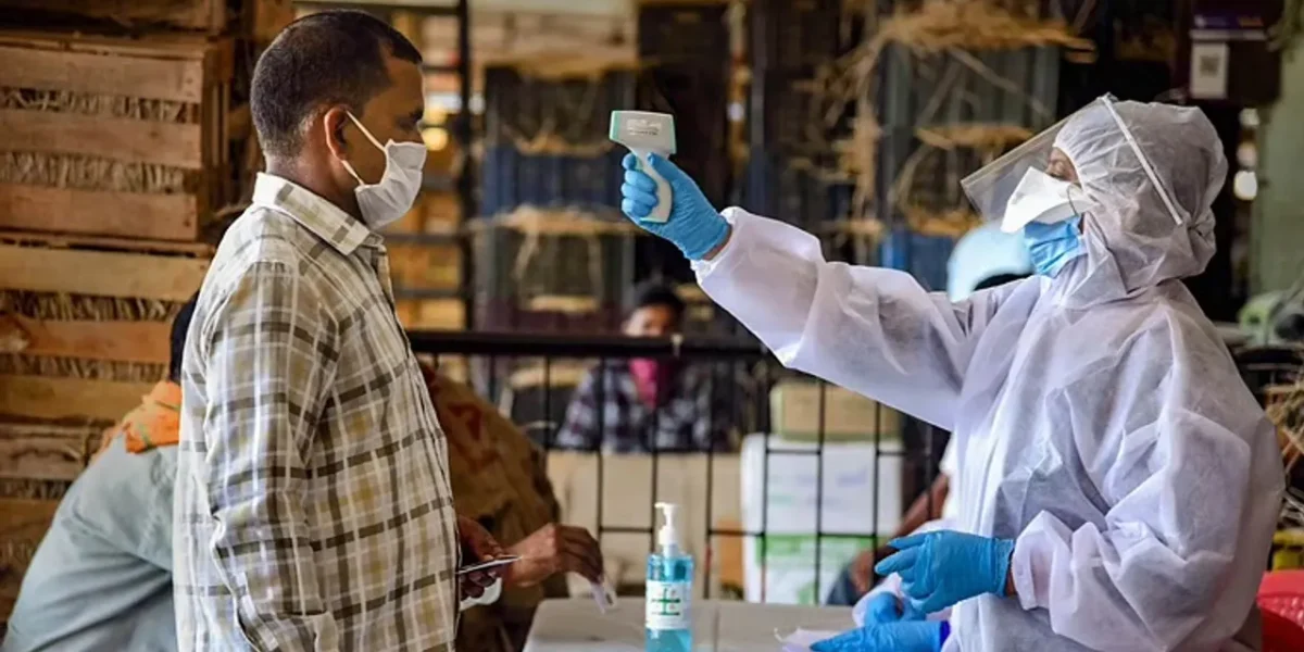 India logs a record 4.14 lakh new covid infections