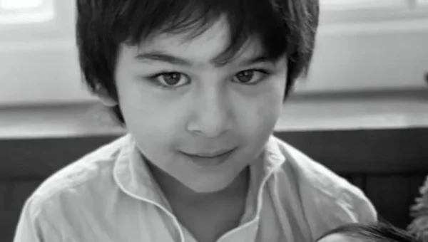 Kareena shares picture of younger son with Taimur, calls them ‘her hope’