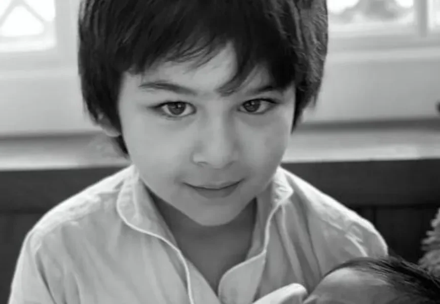 Kareena shares picture of younger son with Taimur, calls them ‘her hope’