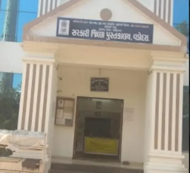 District library in Vadodara will be updated and smart after allocation of special grant by CM Vijay Rupani