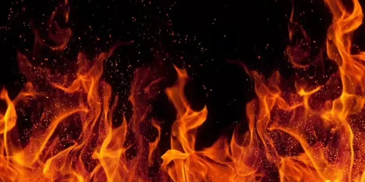 Fire broke out late at night in a scrap godown near Jambuva village near Vadodara city