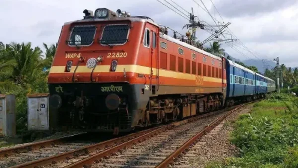 Restoration of trips of nine pairs of special trains from weekly to daily