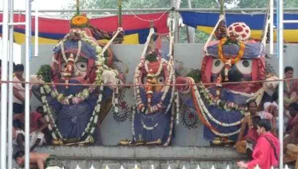 Vadodara Iskcon temple celebrate 39th Devasnana Purnima