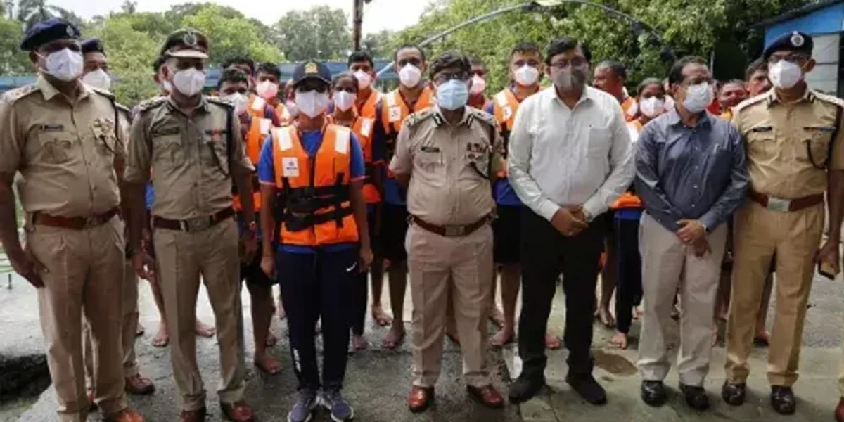 Railway Flood Relief Team Conducts Mock Drill in rescue and relief of passengers held in trains during monsoon
