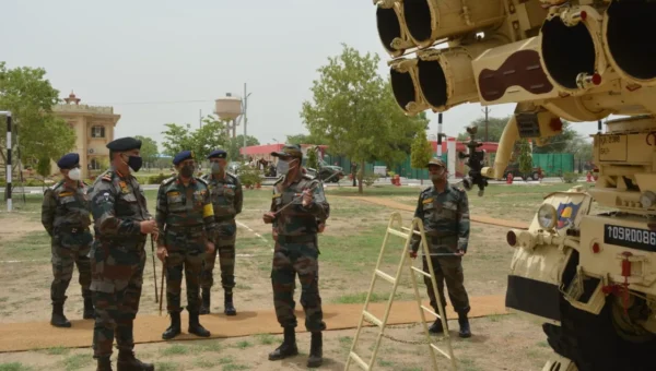 Lieutenant General PS Minhas reviews operational preparedness at Nasirabad military station