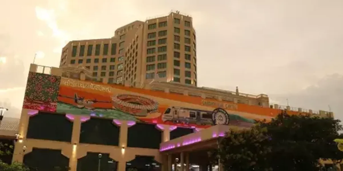 Re-devolpment of Gandhinagar capital station, transforming it into smart city