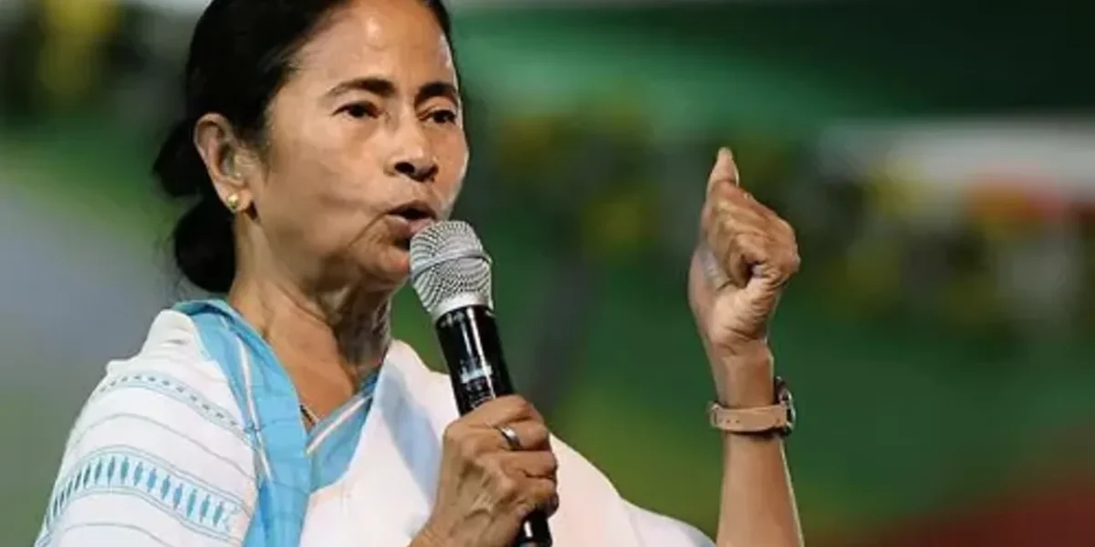 Calcutta HC imposes fine of Rs 5 lakhs on Chief Minister Mamata Banerjee
