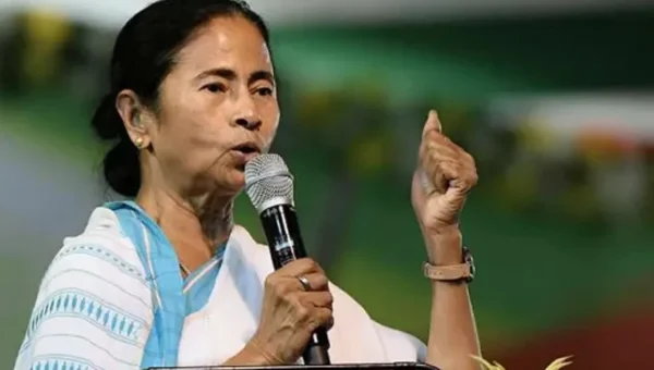 Calcutta HC imposes fine of Rs 5 lakhs on Chief Minister Mamata Banerjee