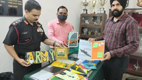 Vadodara NCC cadets prepared greeting cards to express gratitude towards soldiers