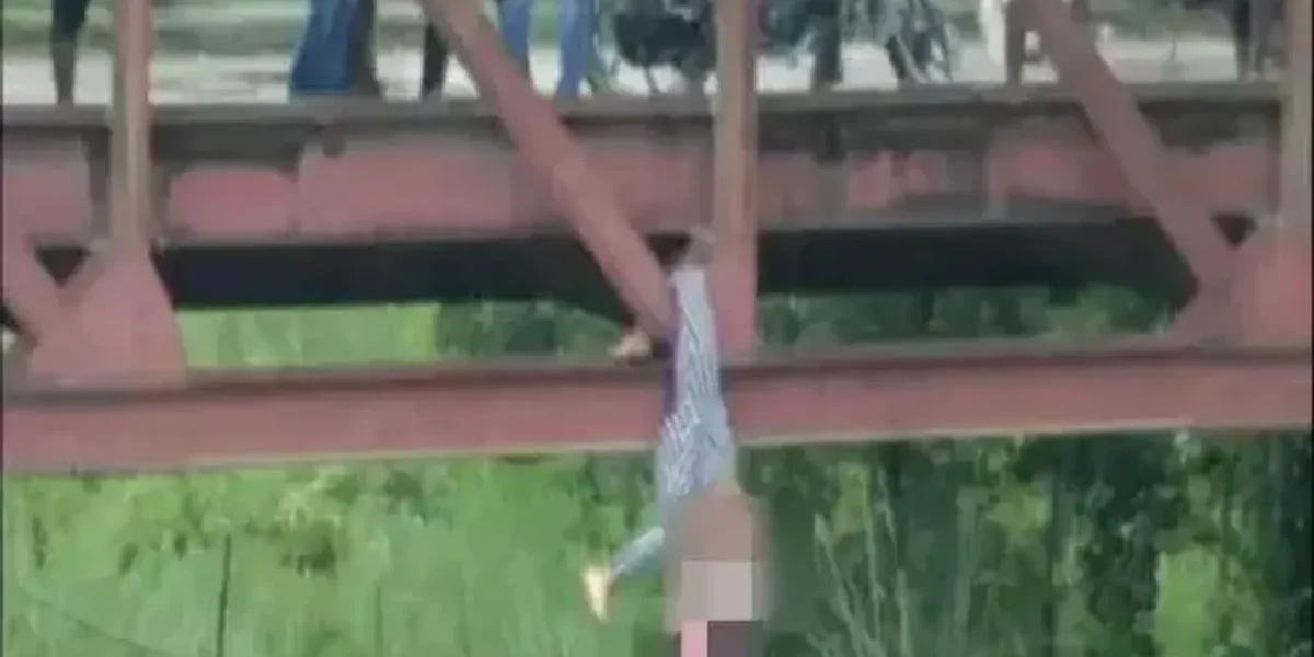 17 year old girl killed for wearing jeans by her family members