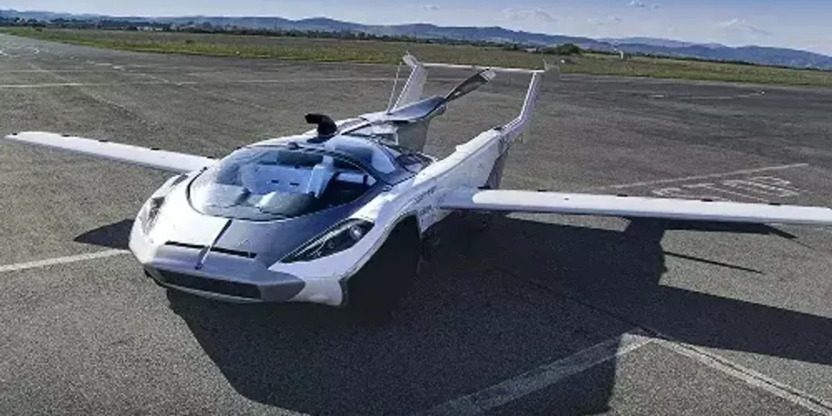 Klein Vision’s AirCar completes first ever inter-city test flight