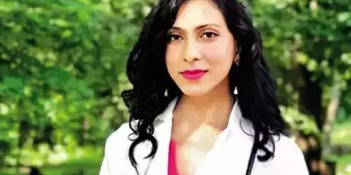 First trans-woman to be recognized by Gujarat govt, gets transgender identity card