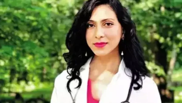First trans-woman to be recognized by Gujarat govt, gets transgender identity card