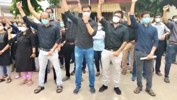 Resident doctors of SSG hospital continue their protest