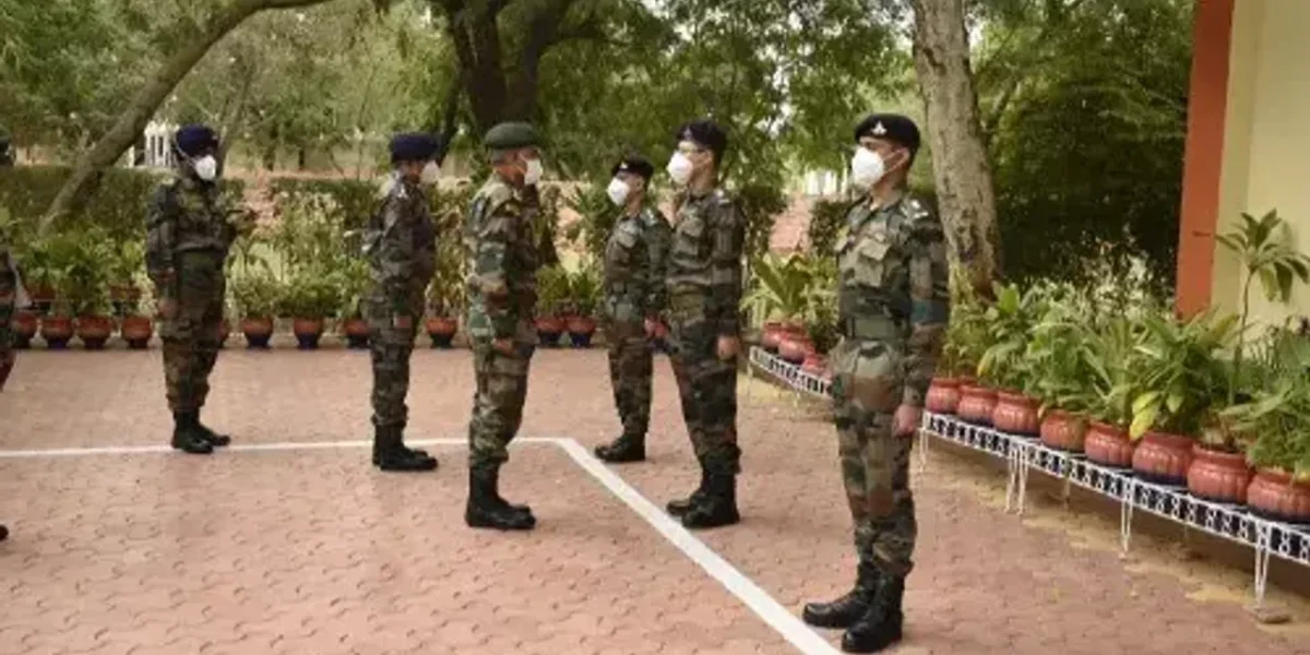 Lieutenant General JS Nain, General Officer Commanding-in-Chief, Southern Command reviews operational readiness of Golden Katar division