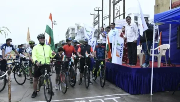 80 cyclists Join Azadi Ka Amrut Mahotsav Cycle Rally