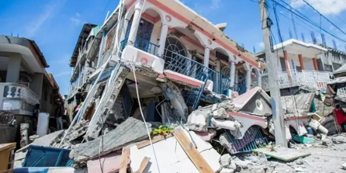 Haiti: 7.2 magnitude earthquake kills at least 304, injures over 1,800