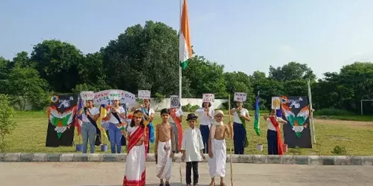 Students of Podar World school in Vadodara celebrated 75 years of Independence in a unique manner
