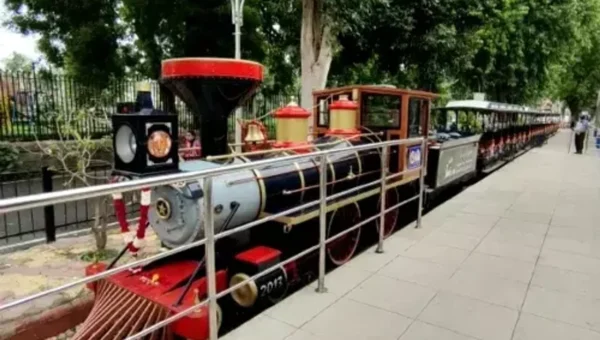 Joy train of Vadodara’s Sayajibaug chugging again