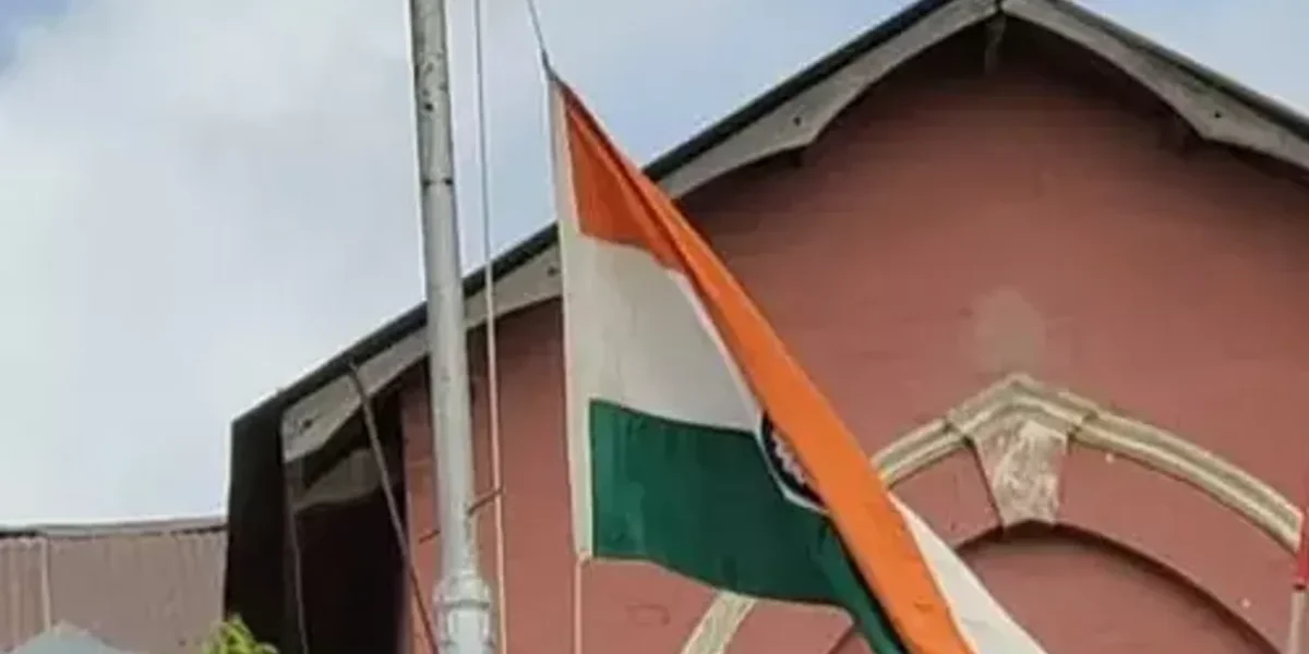 Congress councillor complained over Savli municipality negligence in hoisting National Flag on 15th August