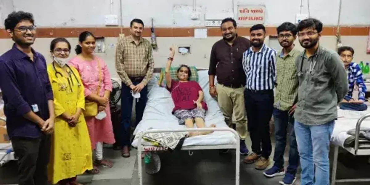 Patient get well after 119 days of treatment to repair damaged lungs due to Corona and allied diseases