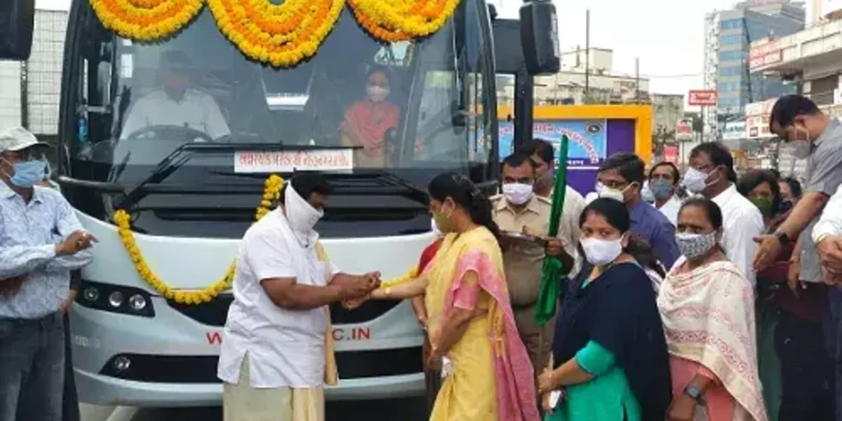 Two new Volvo bus routes starts from Vadodara to Ahmedabad