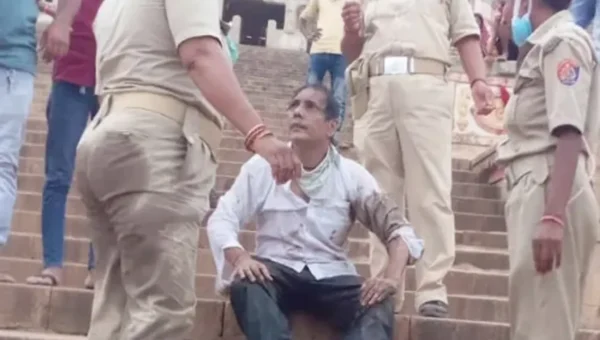Women members of GRD saved life of Ahmedabad man at Chandod
