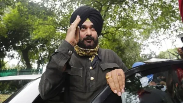 Navjot Singh Sidhu resigns as Punjab Congress chief