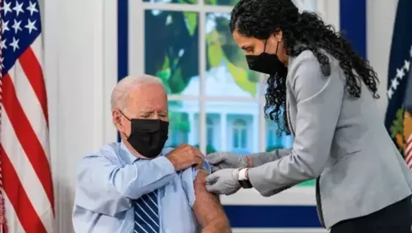 US Prez Joe Biden takes COVID-19 vaccine booster