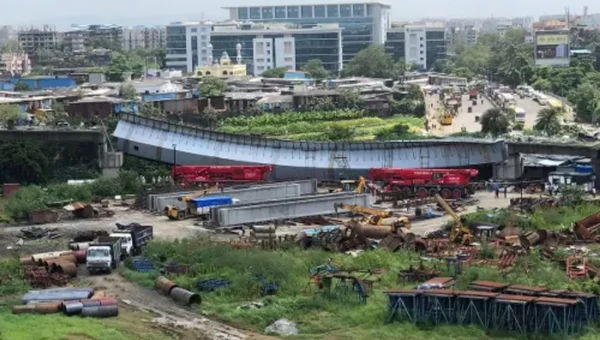 Mumbai: Flyover under construction collapses in BKC, 14 workers injured