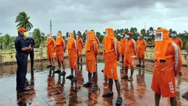 Teams of NDRF 06 Battalion in Vadodara re-deployed in various districts of Gujarat and Rajasthan