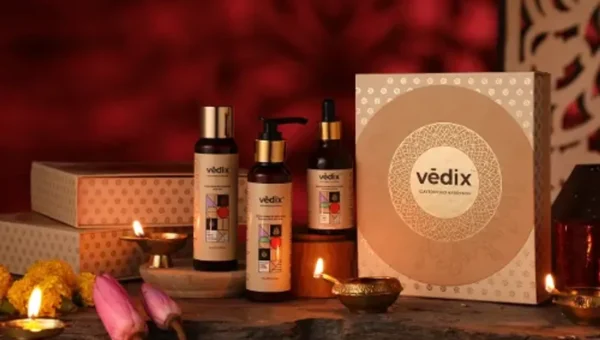 ‘Nayab’ Vedix celebrates festivals of India with mithai, crackers and Soundarya