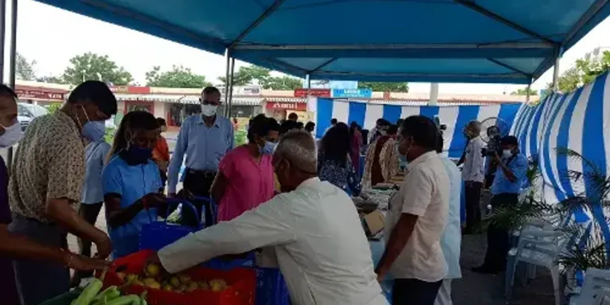 HQ SWAC of Indian Air Force organises exhibition cum sale at Gandhinagar