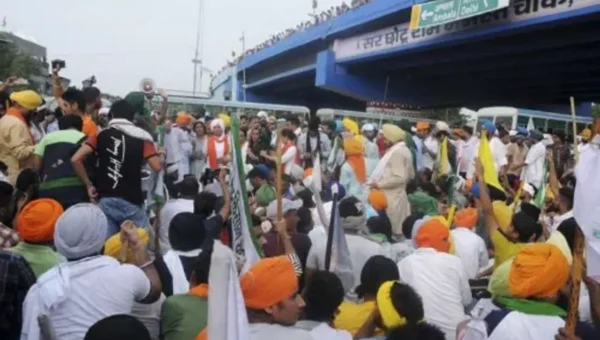 Haryana extends mobile internet ban in Karnal amid farmer’s protest