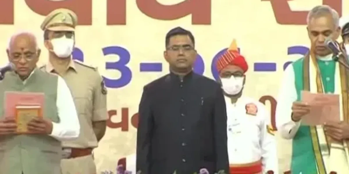 Bhupendra Patel takes oath as 17th CM of Gujarat