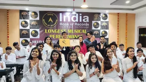 Vadodara Shiv Sadhna Nrutya Sangeet Academy in record books