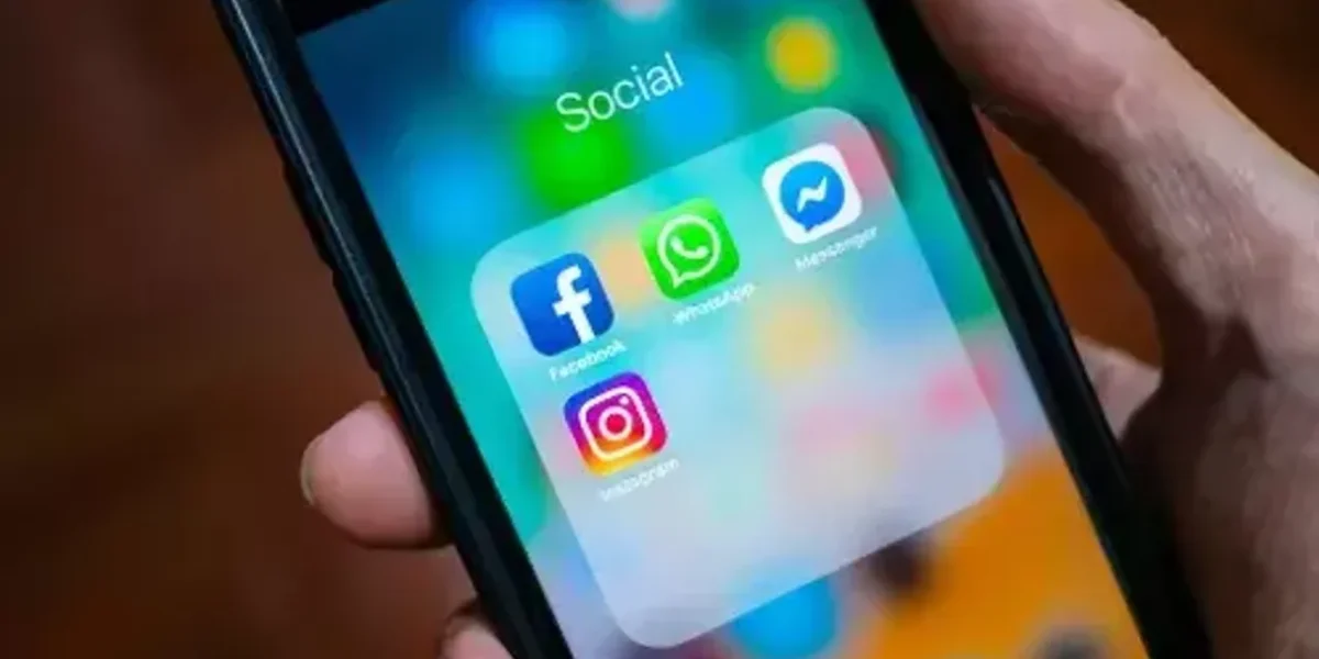 Why Facebook, WhatsApp and Instagram suffered 6-hour long global outage? Know what experts says