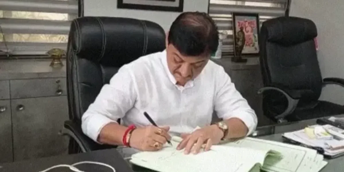 Dabhoi MLA Shailesh Mehta wrote letter to Prime Minister Narendra Modi