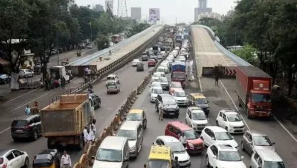 Maharashtra shuts down in bandh today in support of protesting farmers