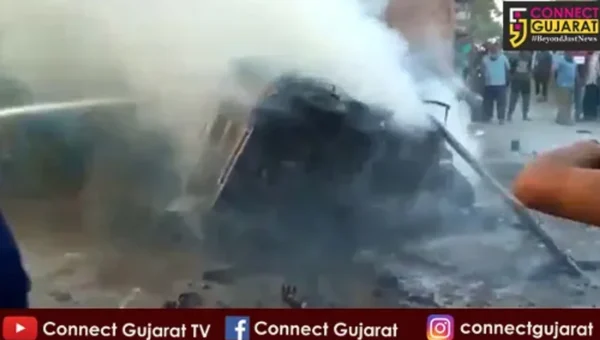 One died after fire broke out during gas welding of a CNG rickshaw in Vadodara