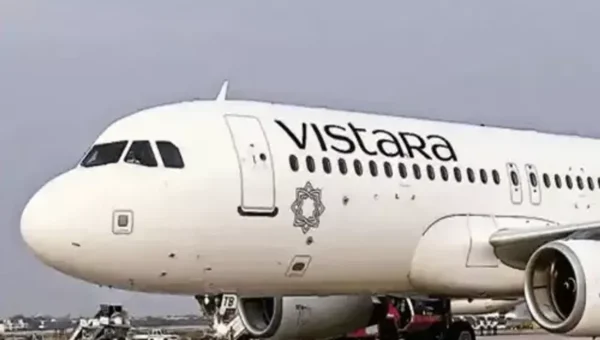 50-yr-old passenger on Bengaluru-Delhi Vistara flight falls ill, dies in Indore