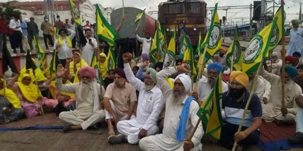 Farmers’ rail roko affects train movement in 130 locations