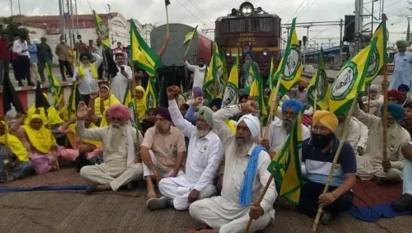 Farmers’ rail roko affects train movement in 130 locations
