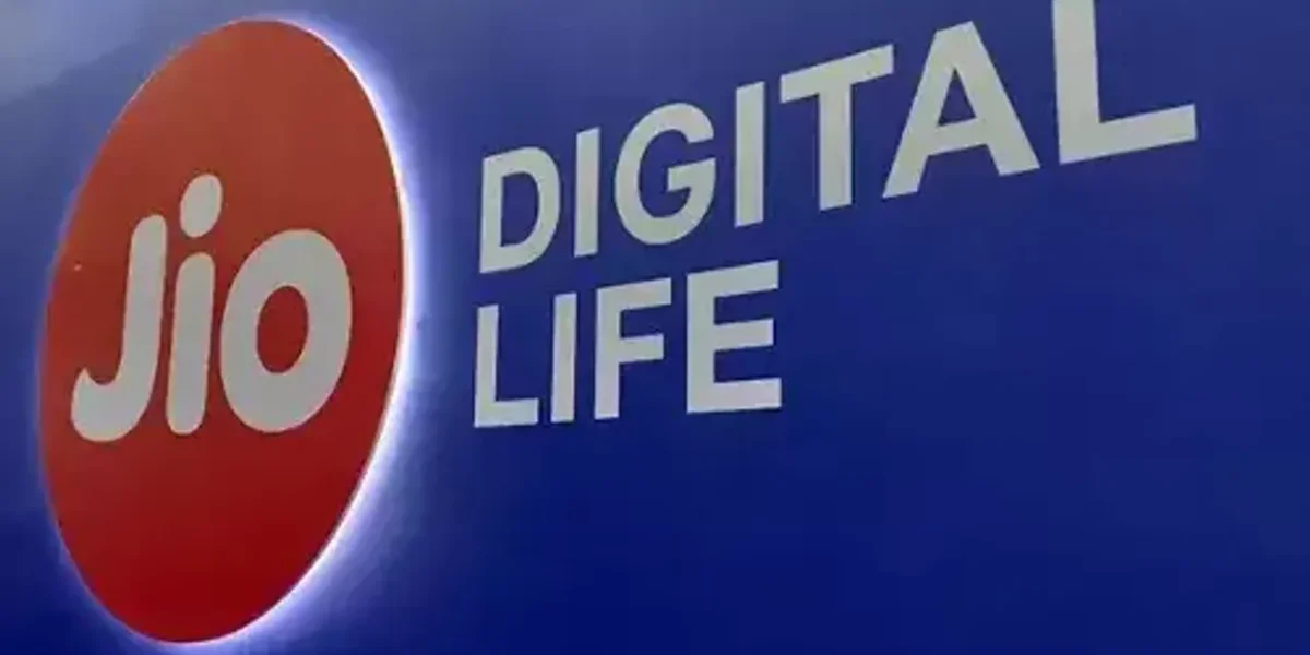 Reliance announces the launch of Jio World Drive in Mumbai