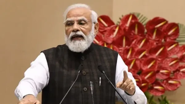 PM Modi Chairs meeting with top officials on Covid situation, vaccination