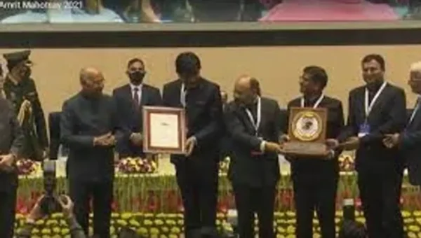 Indore and Surat have been named India’s cleanest cities respectively