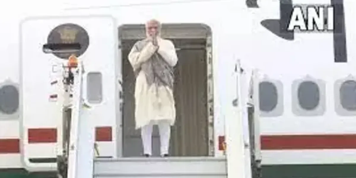PM Modi returns to India after his 5 days trio to Rome, Vatican and Glasgow